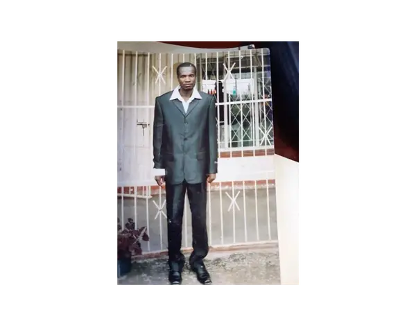 FROM SHY SCHOOLBOY TO STREETWISE SALESMAN