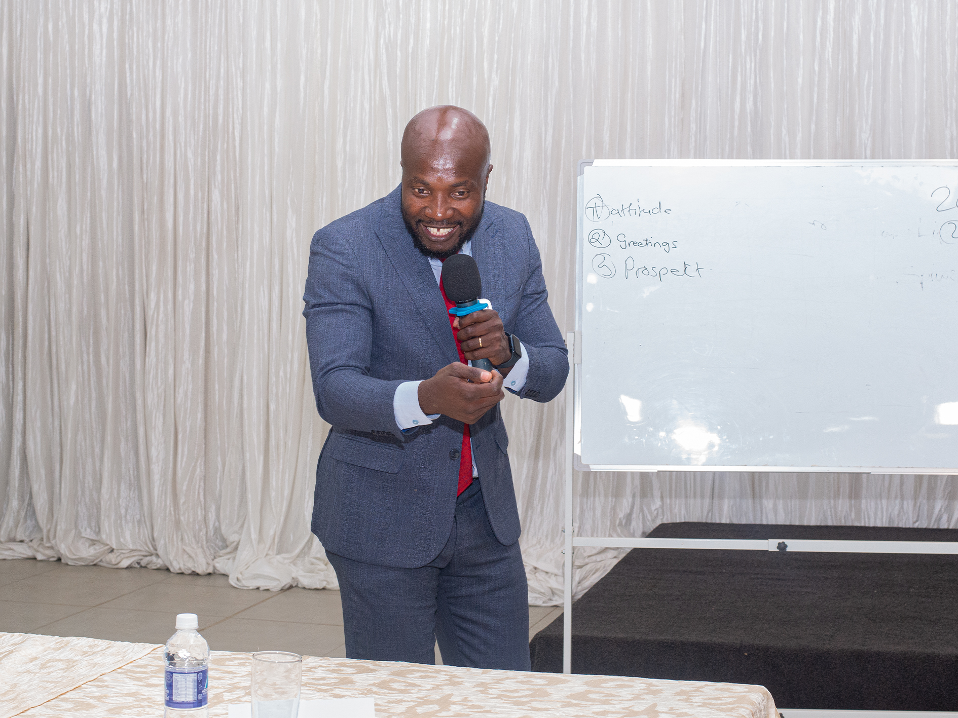 Shut Up and Sell: Why Talking Too Much Will Cost You Deals