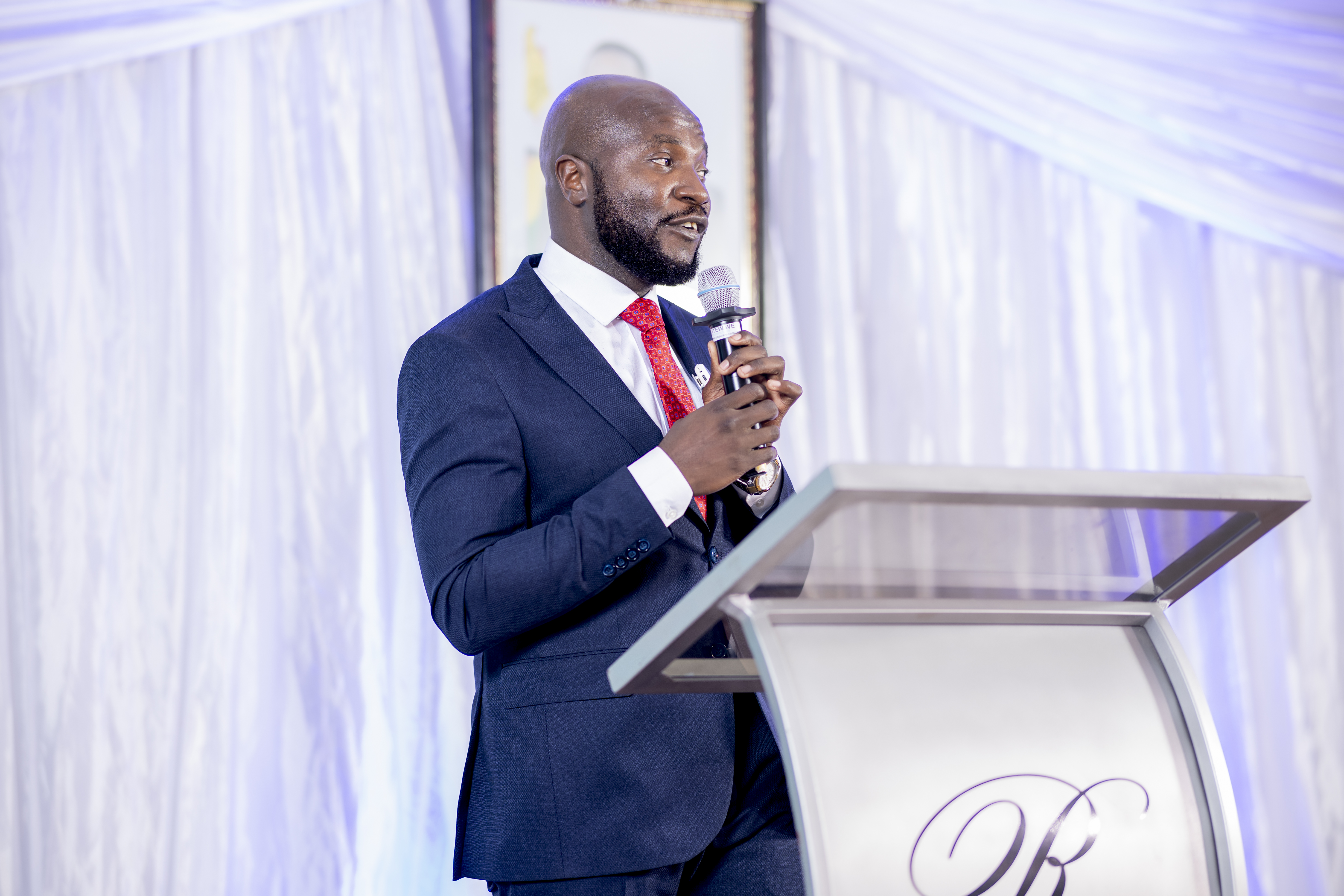 ENGLISH IS NOT INTELLIGENCE IT’S JUST AN ACCENT WITH CONFIDENCE